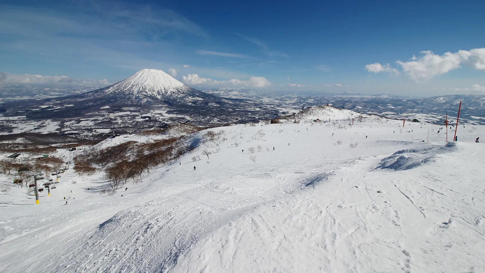 Snow-covered Mount Yotei seen from Niseko Annupuri