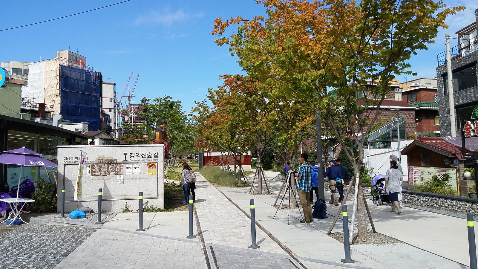 Gyeongui Line Forest Park and a railway-themed street near Hongdae